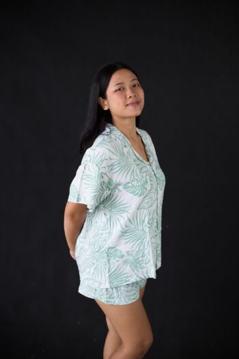 Indri Soft Green One-Set